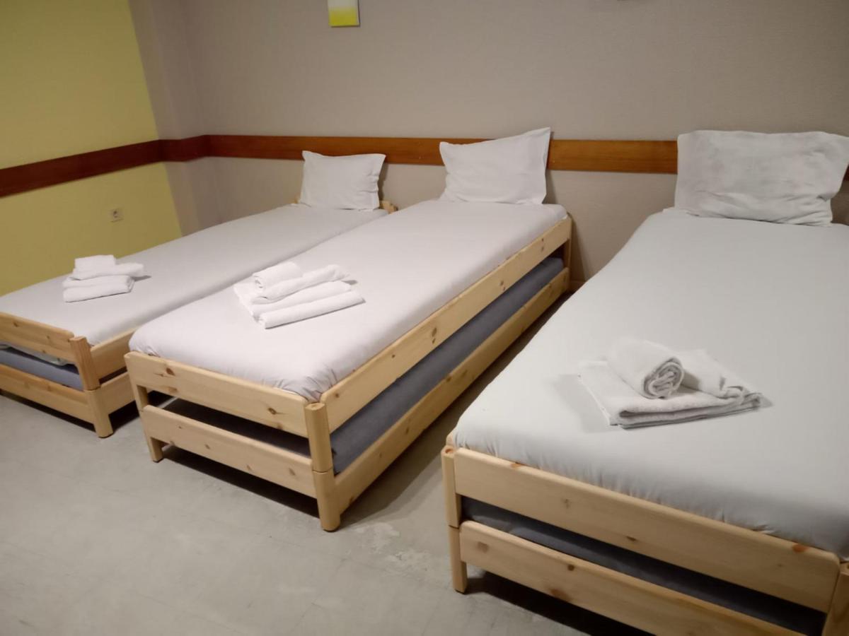 City Drops Hostel Batalhaprivate Room OOporto Esterno foto