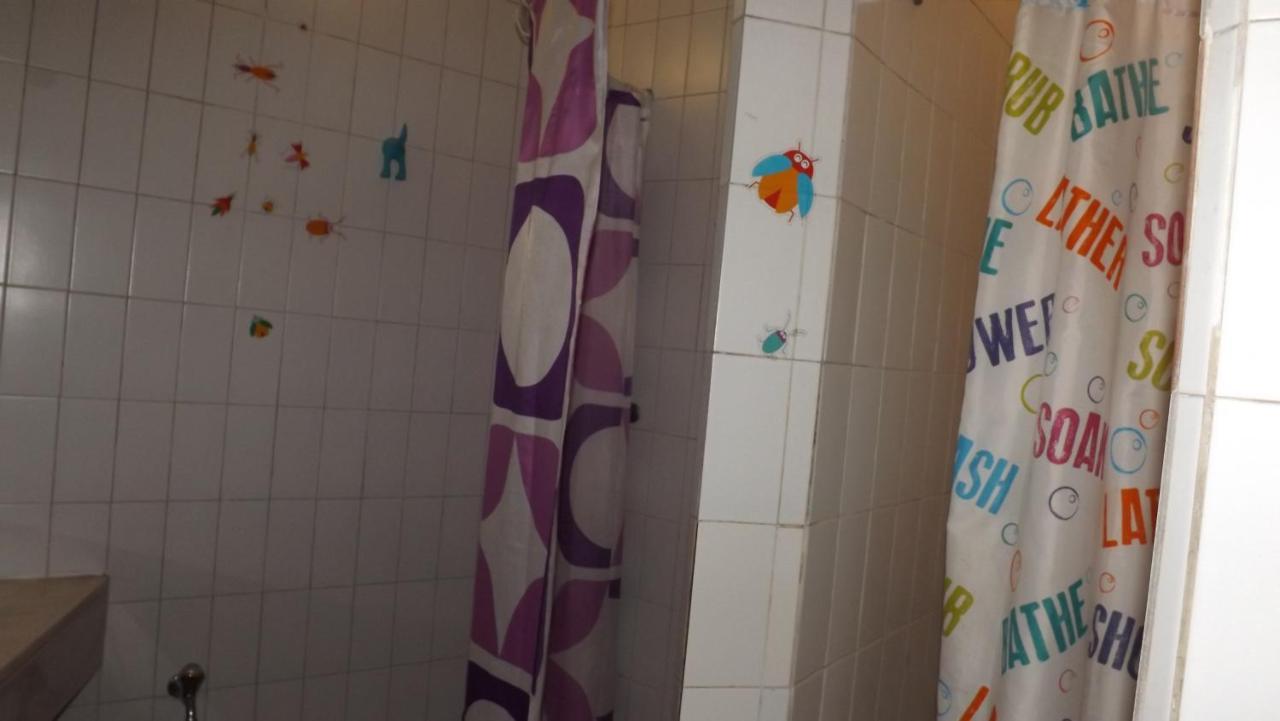 City Drops Hostel Batalhaprivate Room OOporto Esterno foto