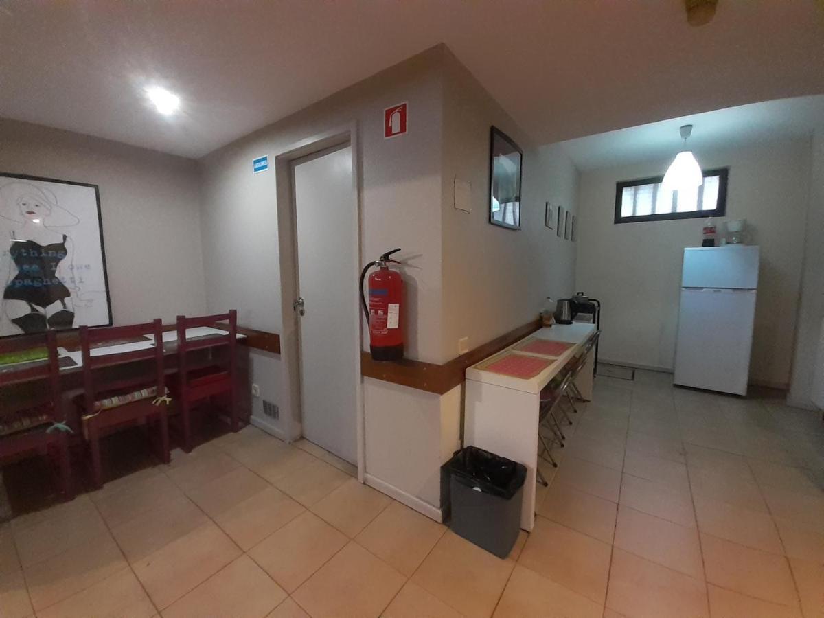 City Drops Hostel Batalhaprivate Room OOporto Esterno foto